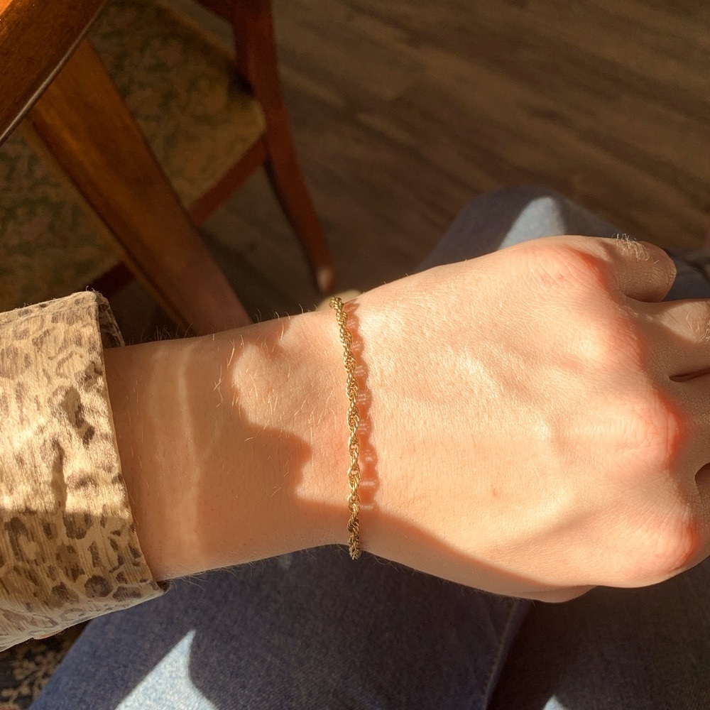 10K Solid Yellow Gold Twist Bracelet